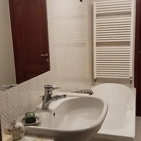 Navone Apts, Velva, Near Sestri Levante, Cinque Terre 펜션 카스티글리오네 키아바레세